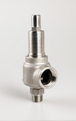 Series 743 stainless steel safety relief valve with a closed cap